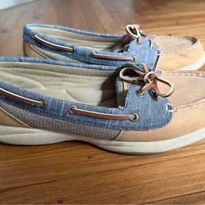 Sperry Two-Tone Tan Leather and Denim Blue Boat Shoes
